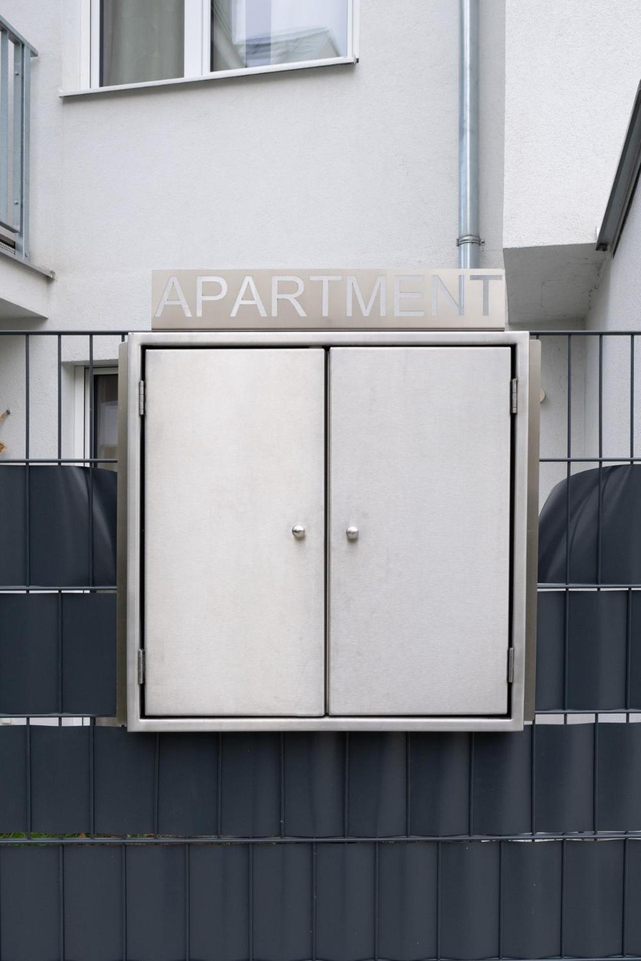 Modern Apartment W/ Cozy Balcony Near City Center Vienna Exterior photo